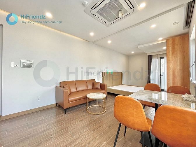 Hình ảnh Chung cư mini Studio Full Nội Thất Cao Cấp Bancon - Sát Quận 1