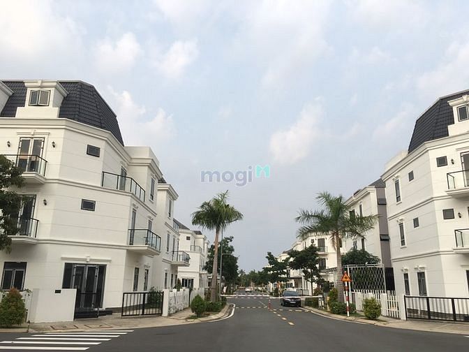 Hình ảnh Bán căn nhà phố Sim City Quận 9, DT 8m x 16m và 5m x 18m. Khu BV 24/24
