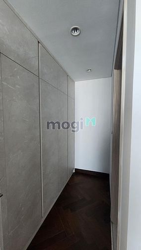 Hình ảnh Cho thuê 2pn Midtown căn góc diện tích lớn