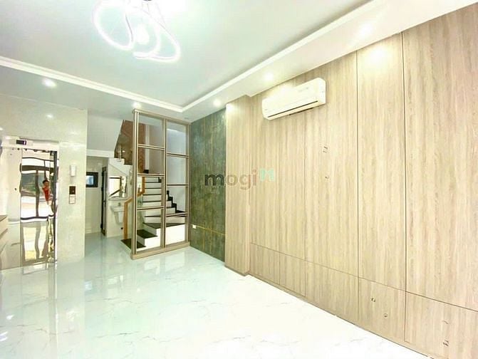 Hình ảnh Bán nhà 5 tầng có thang máy tdc đằng lâm