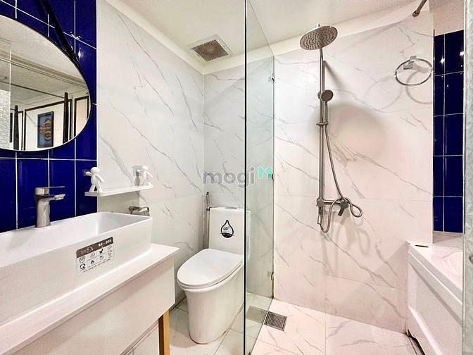 Hình ảnh Cho Thuê Căn Hộ Quận 1 Phong Cách Châu Âu Bancol Thoáng Mát