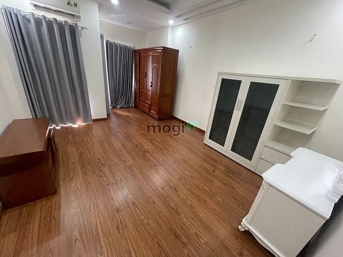 Hình ảnh Hẻm VIP CMT8 - 5 tầng chỉ 4x Triệu