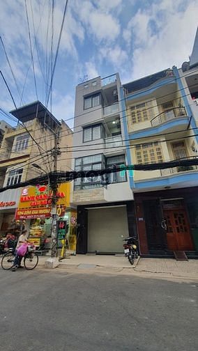 Hình ảnh Hẻm VIP CMT8 - 5 tầng chỉ 4x Triệu