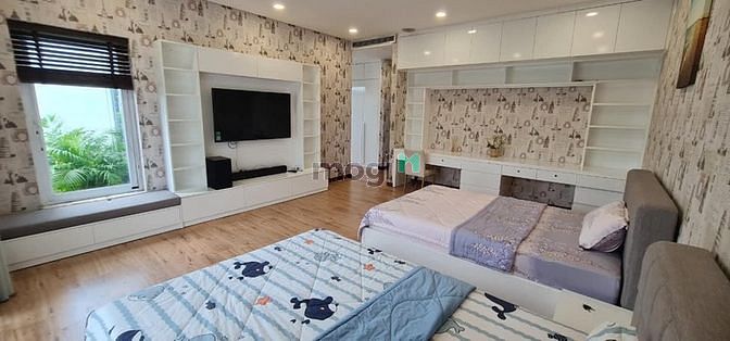 Hình ảnh Cho thuê biệt thự mini 4 tầng (8mx16m) đường Cao Thắng, Quận 3