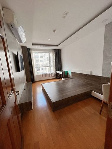 Hình ảnh Cho thuê Emerald Celadon city 72m2,2PN, Nội thất cơ bản, ở liền