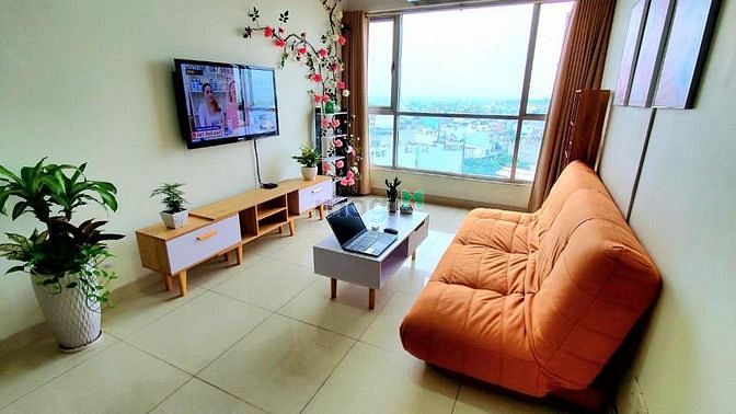 Hình ảnh Cho thuê khu Ruby Celadon city 75m2,2pn,2WC có nội thất