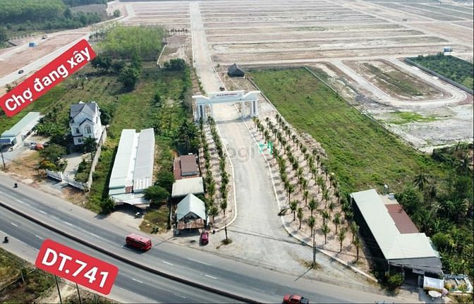 Hình ảnh Bán Đất mặt tiền DT741 - Cao tốc HCM - TDM - Chơn