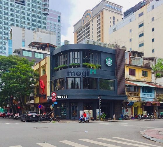 Hình ảnh Cho thuê góc 2 mặt tiền Quận 1