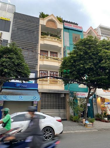 Hình ảnh Cho thuê nhà mt đường Phan Xích Long q Phú Nhuận .