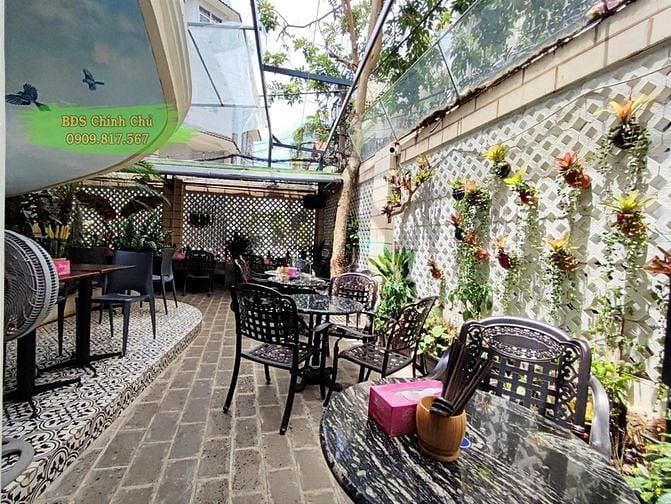 Hình ảnh Cho thuê 5000usd/tháng, gấp bán hạ chào 5 tỷ, lô góc 3 mặt thoáng