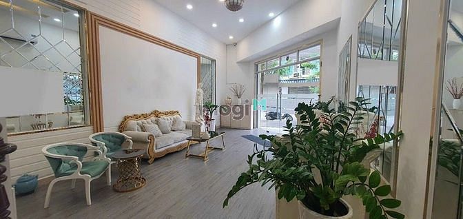 Hình ảnh Góc 2 mặt tiền 68 Trần Quang Khải, Quận 1, Dt: 5x18m, nhà siêu mới
