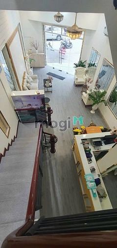 Hình ảnh Góc 2 mặt tiền 68 Trần Quang Khải, Quận 1, Dt: 5x18m, nhà siêu mới