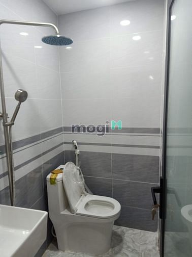 Hình ảnh QUẬN 7 - 64M - 2 TẦNG LÔ GÓC nhà mới còn thơm mùi