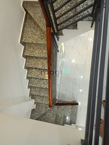 Hình ảnh QUẬN 7 - 64M - 2 TẦNG LÔ GÓC nhà mới còn thơm mùi