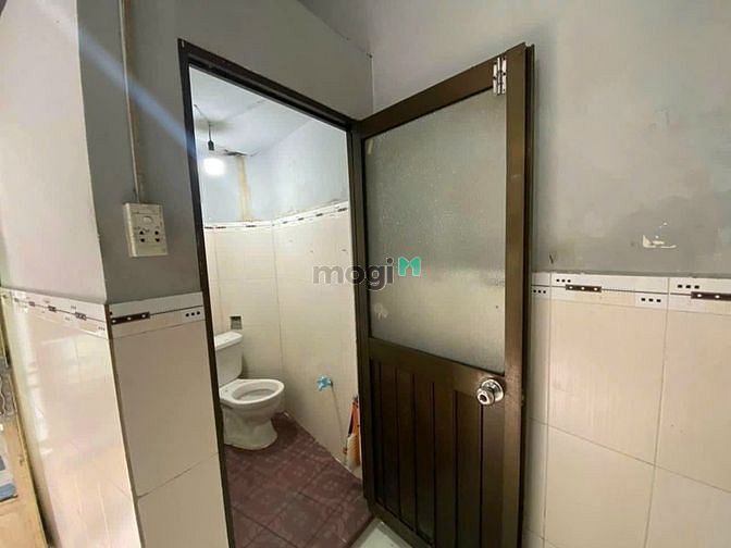 Hình ảnh Nhà Nguyên Căn Đường Dương Bá Trạc,F1Q8,DT 4mx11m, 1 Lầu,Giá 7,5 Triệu