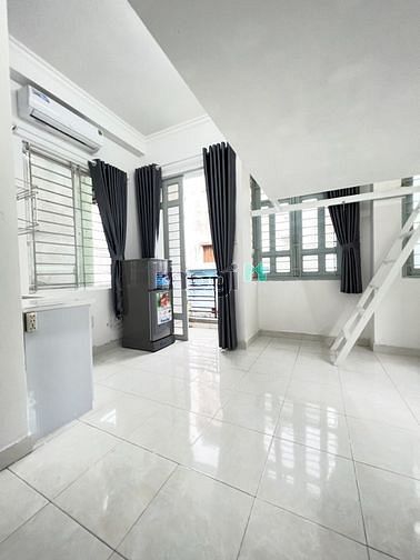 Hình ảnh 💥💥BAN CÔNG,GÁC LỬNG 30m2 Full Nội Thất_LÊ VĂN SỸ