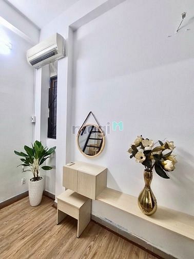 Hình ảnh Cho Thuê Phòng Cao Cấp, Nội Thất mới căng, bên P4, Tân Bình