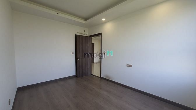 Hình ảnh Q7 Boulevard cho thuê nhà mới nội thất cơ bản .