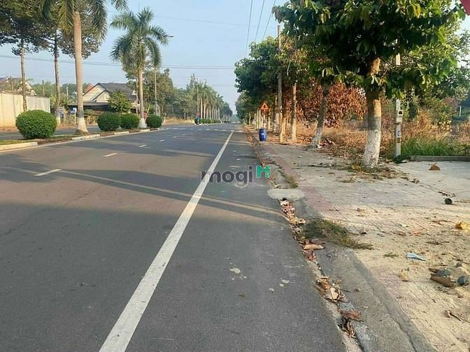 Hình ảnh Cần bán miếng đất 354m2 gần Khu Du Lịch Đại Nam, siêu thị GO
