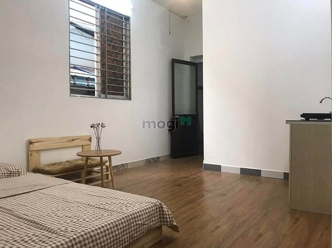 Hình ảnh Phòng luxury studio cửa sổ thoáng mát Q1