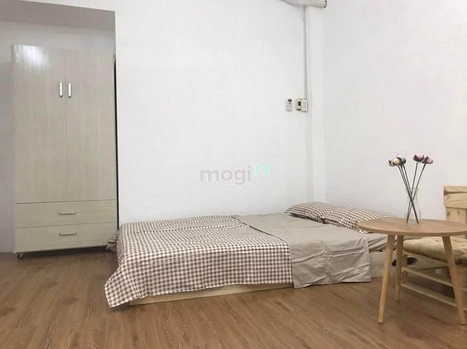 Hình ảnh Phòng luxury studio cửa sổ thoáng mát Q1