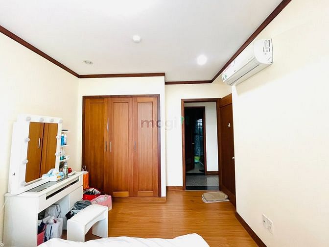 Hình ảnh [CC Giai Việt Q.8] Cho Thuê Căn 2PN Nhà Đầy Đủ Nội Thất Cao Cấp