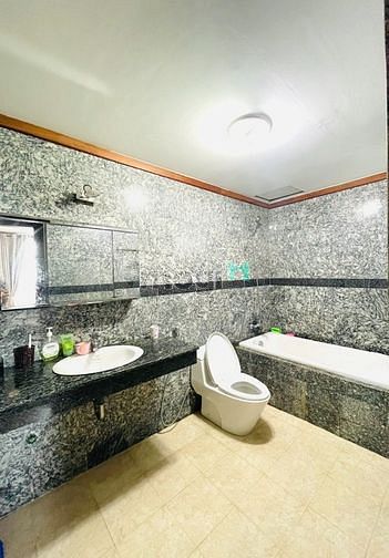 Hình ảnh [CC Giai Việt Q.8] Cho Thuê Căn 2PN Nhà Đầy Đủ Nội Thất Cao Cấp