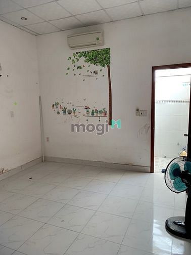 Hình ảnh Bán nhà C4 60m2, Phường Hiệp Phú, Q9 ( TP Thủ Đức)