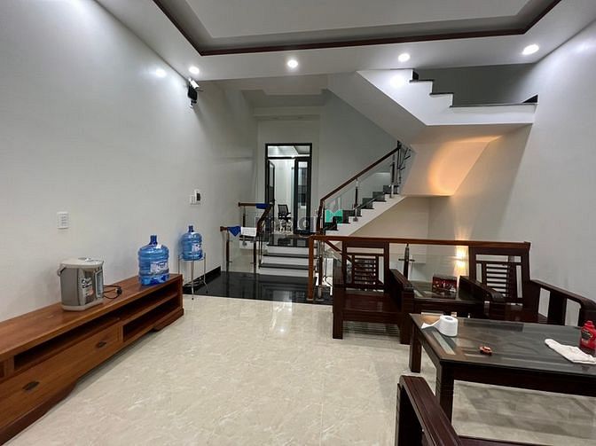 Hình ảnh Cho thuê nhà 2 tầng mới keng đường Trung Lương-Hòa xuân