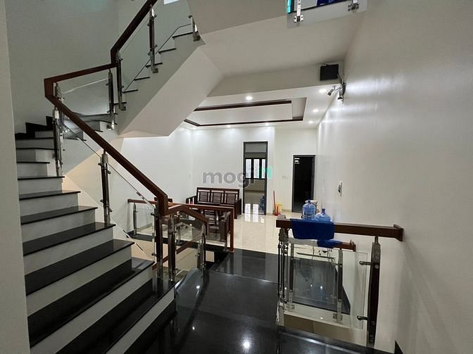 Hình ảnh Cho thuê nhà 2 tầng mới keng đường Trung Lương-Hòa xuân