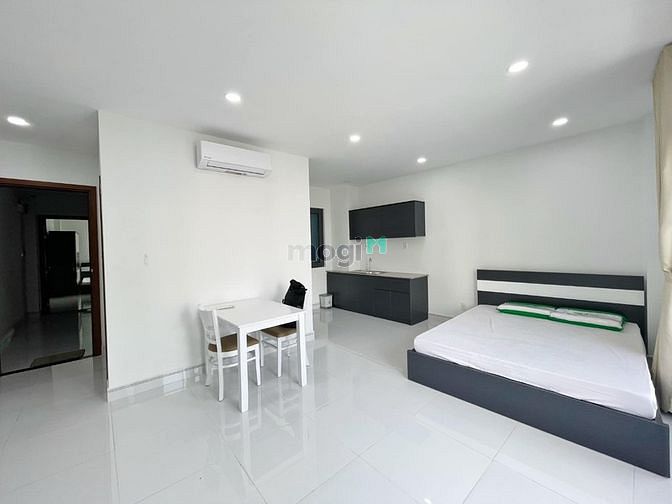 Hình ảnh Căn Studio Full nội thất ban công rộng_ Giá rẻ_ IUH_ Phan Văn Trị