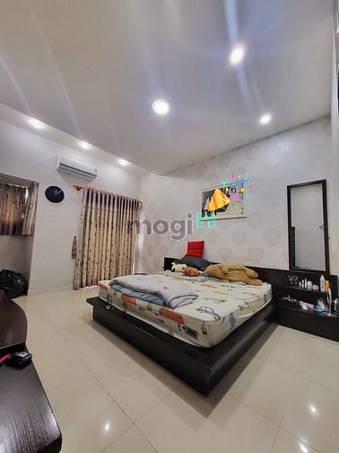 Hình ảnh Cho thuê nhà HXH Lê Văn Sỹ, Gần ĐH Sư Phạm, DTSD 280m2, 4 tầng