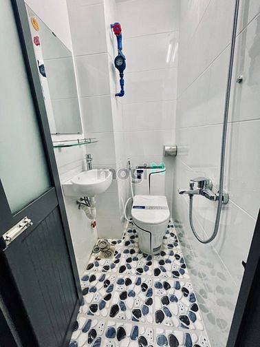 Hình ảnh Cho Thuê Căn Hộ Q4_Bancol_FullNt_Astot_Hầm xe_MáygiặtRiêng_GầnTrg NTTU