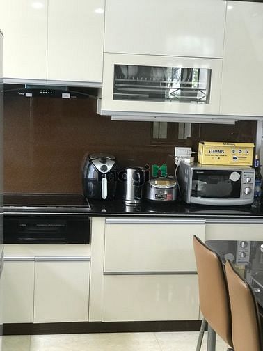 Hình ảnh Cho thuê nhà 5 tầng full đồ văn cao 18 tr