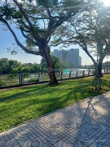 Hình ảnh Bán 160m2 đất siêu vị trí gần sông thoáng mát P. An Phú, Quận 2