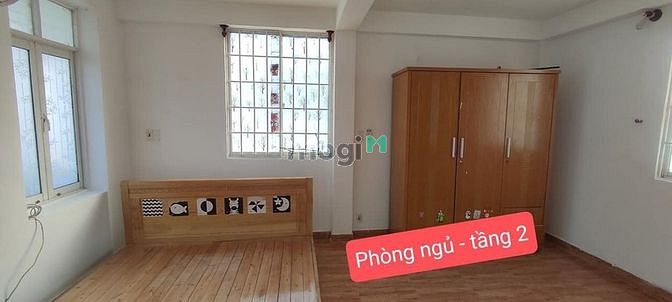 Hình ảnh Ngay Phan Xích Long, 4 tầng sử dụng 127m2