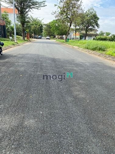 Hình ảnh Bán đất KDC Rạch Lào Mễ Cốc, Quận 8, DT 80m2, giá 2tỷ590, sổ riêng.