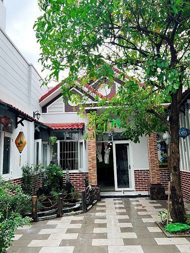 Hình ảnh Cho thuê biệt thự mini Phạm Văn Thuận, gần chợ Tân Mai