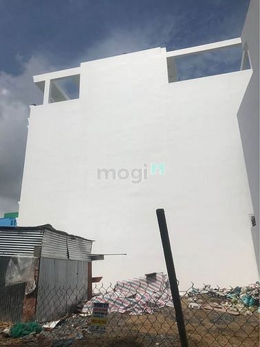 Hình ảnh Bán Gấp Lô Đất Full Thổ Cư 144M2 Góc 2 Mặt Tiền Đường Sinco, Bình Tân