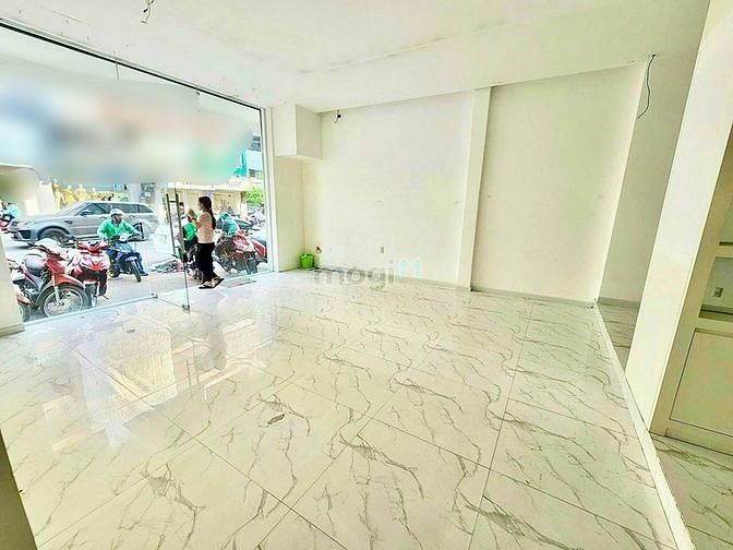 Hình ảnh Cho thuê nhà mặt tiền Phạm Văn Hai, Phường 2, Quận Tân Bình