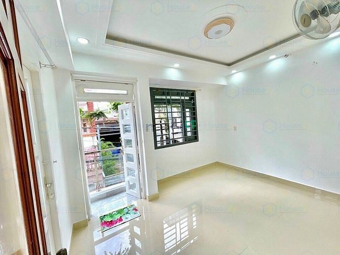 Hình ảnh Cần tiến bán Phạm Văn Hai, P3, Tân Bình 54m2 sổ riêng