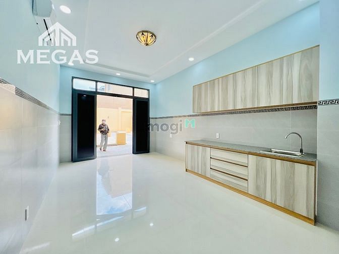 Hình ảnh Cho thuê nhà nguyên căn 2 lầu 1 trệt đường số 7 ngay tên lửa