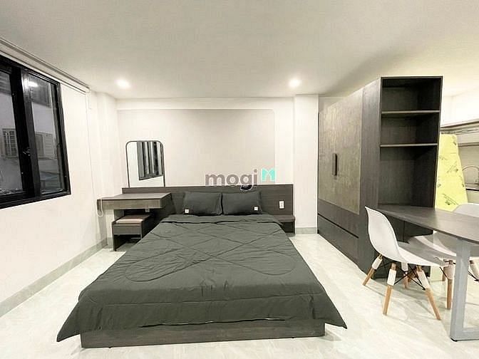 Hình ảnh 🌈🌈 CH Ban Công - Cửa Sổ 40m2 FullNT Nhà Thang Máy Giáp Q.1