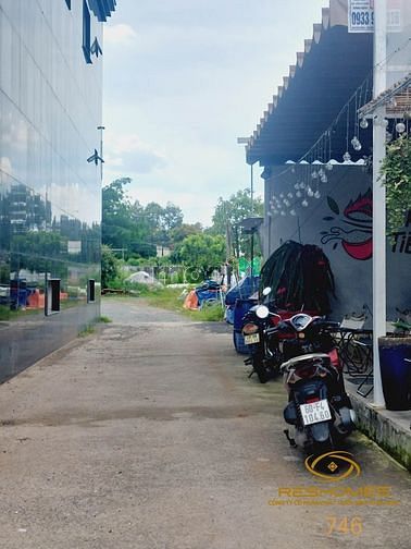 Hình ảnh Bán 2 lô đất đường xe hơi cách Phan Trung 50m