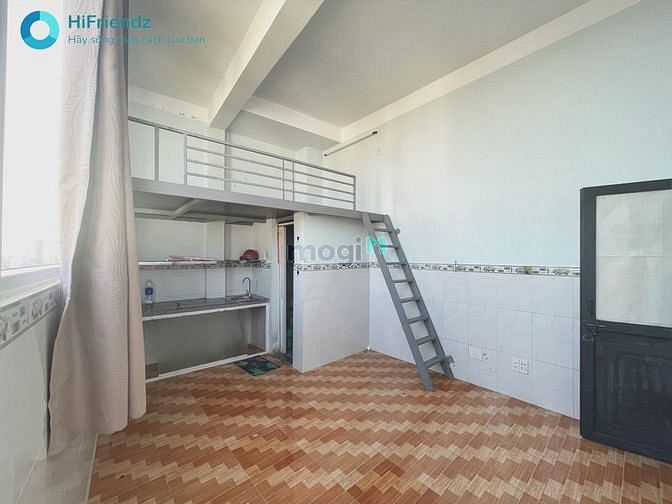 Hình ảnh Cửa sổ thoáng ngay gần Đầm Sen