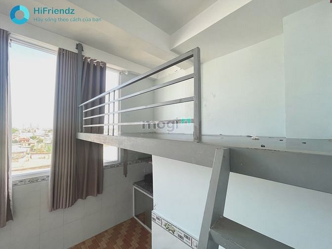 Hình ảnh Cửa sổ thoáng ngay gần Đầm Sen