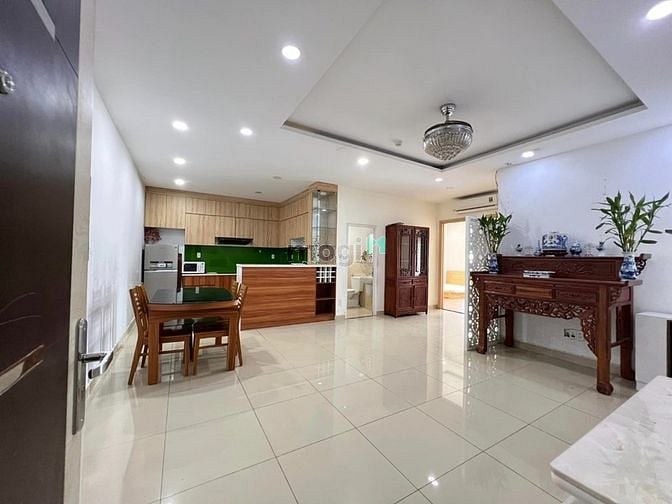 Hình ảnh Mb6623 nạp rút nhanh chóng Oriental Plaza 2pn 2wc full NT quận Tân Phú 2,250 tỷ 90m2