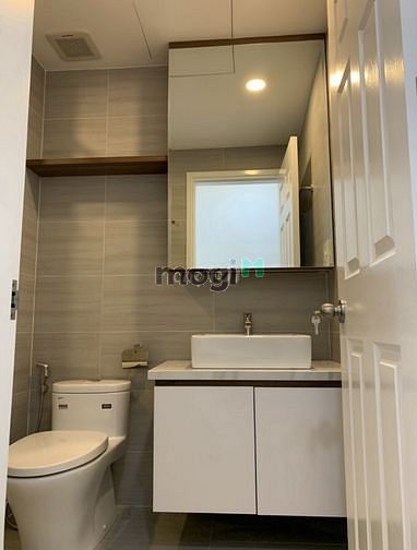 Hình ảnh Để lại giá mềm 2,08 tỷ CH SCREC TOWER Q3, 62m2 thoáng mát view TP