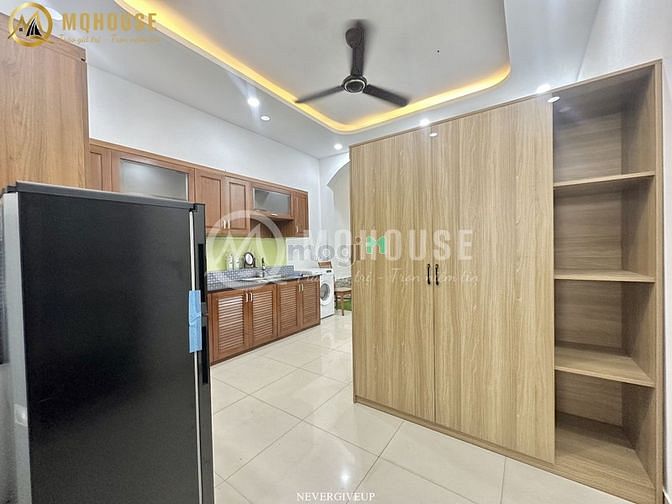 Hình ảnh Siêu phẩm mới xây thoáng mát ngay trung tâm Bình Thạnh