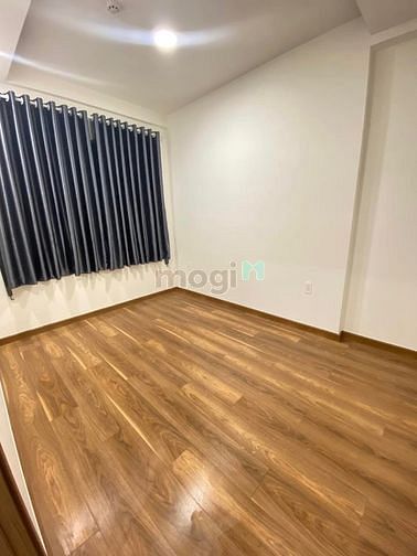 Hình ảnh Bán gấp CH The Gold View Q4 80m2 chỉ 2tỷ sổ sang ngay